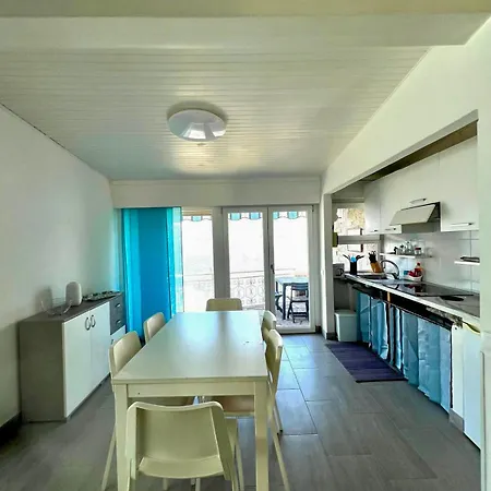 Semesterbostad Casa Azzurra