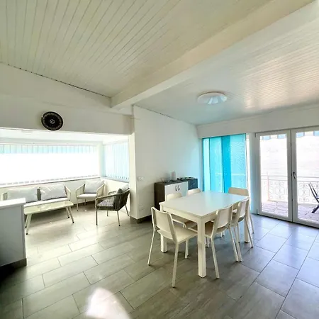 Casa Azzurra Ferienhaus *