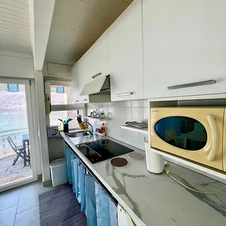 Casa Azzurra بيت للعطل *